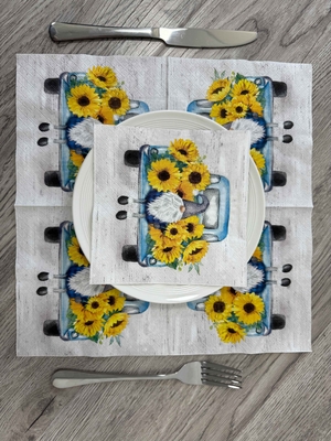 Champagne Custom Printed Paper Napkins OEM 1/4 Fold Beautiful Paper Napkins