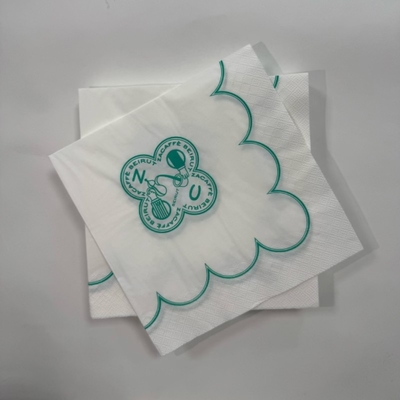Green And White Paper Napkins 18gsm Embossed Soft Tissue Personalised Serviettes